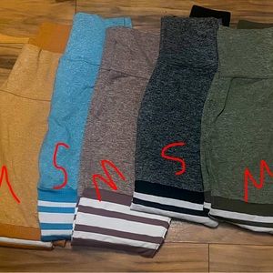 Bombshell leggings. Bottoms. Ready to ship! Refer to sizing on pics.